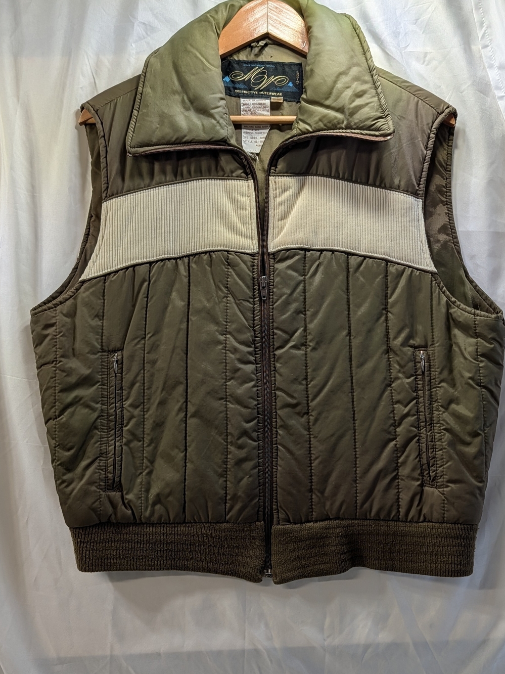 Montgomery Ward VGT Men's Olive Quilted Zip-Front Vest w/Cream Accent Size L